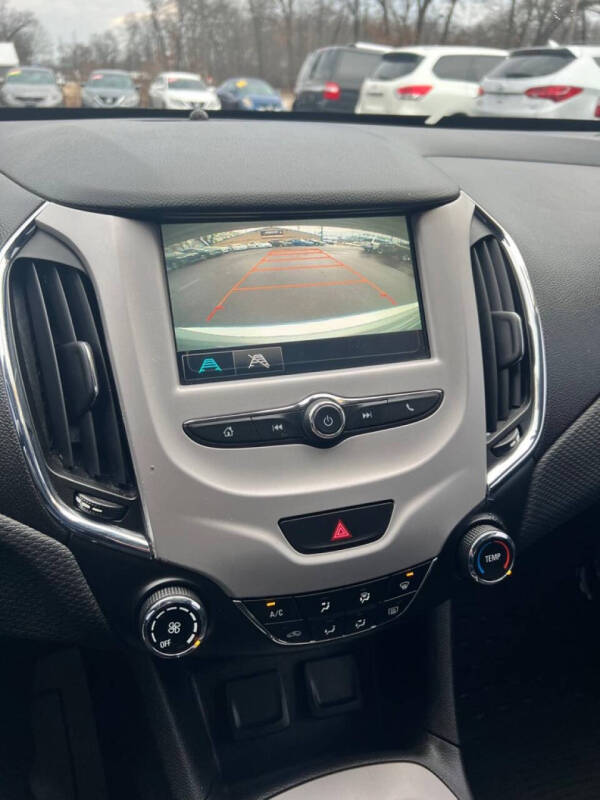 2016 Chevrolet Cruze LS Auto