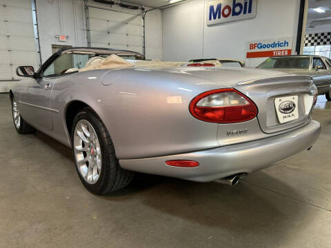 2000 Jaguar XKR