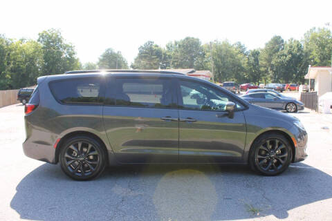2020 Chrysler Pacifica Limited