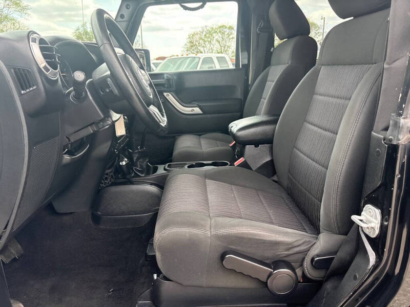 2012 Jeep Wrangler Sahara