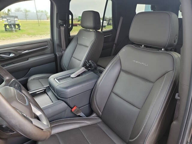 2024 GMC Yukon Denali