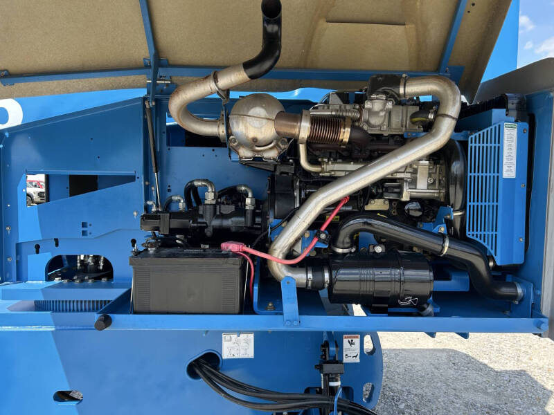 2016 Genie 45' Manlift
