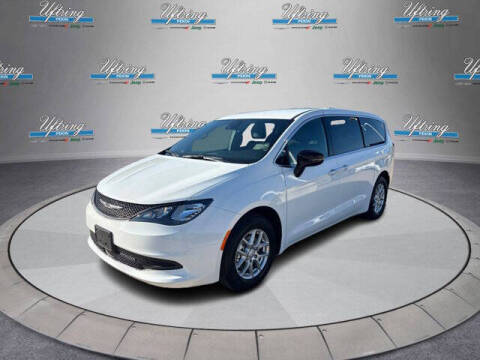 2026 Chrysler Voyager LX