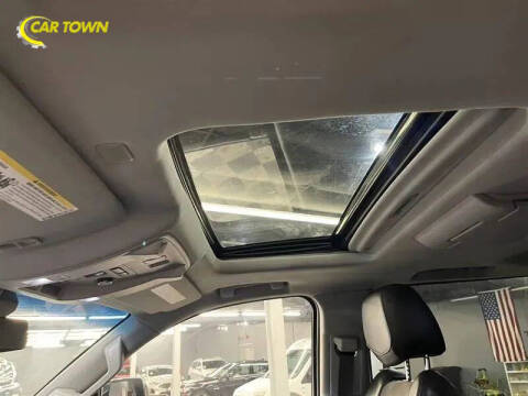 2018 Cadillac Escalade ESV Luxury