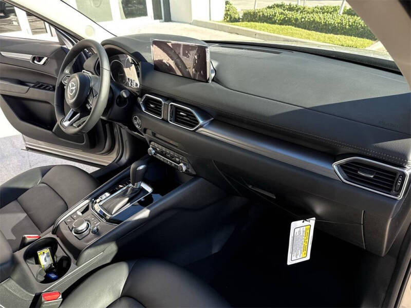 2025 Mazda CX-5 2.5 S Select