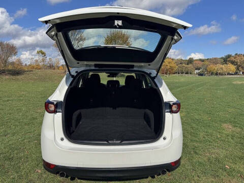 2020 Mazda CX-5 Sport