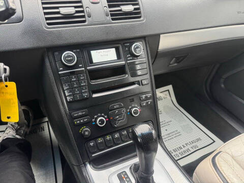 2013 Volvo XC90