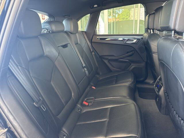 2023 Porsche Macan