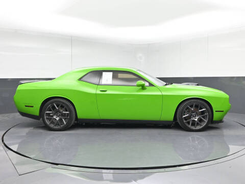 2017 Dodge Challenger R/T Plus