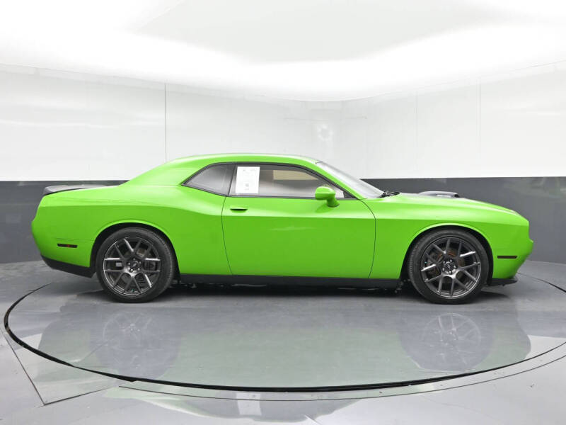 2017 Dodge Challenger R/T Plus
