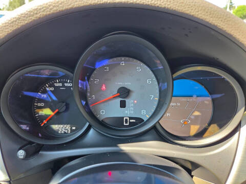 2016 Porsche Macan S