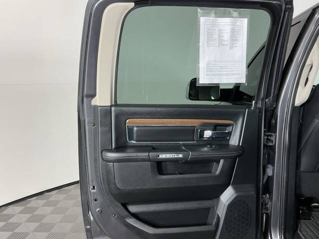 2017 RAM 1500 Laramie