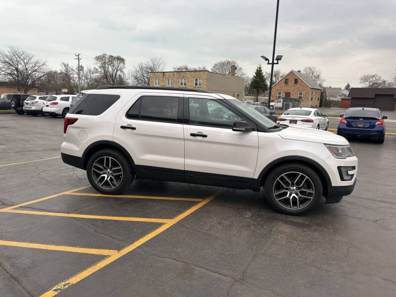 2016 Ford Explorer Sport