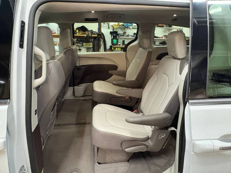 2017 Chrysler Pacifica