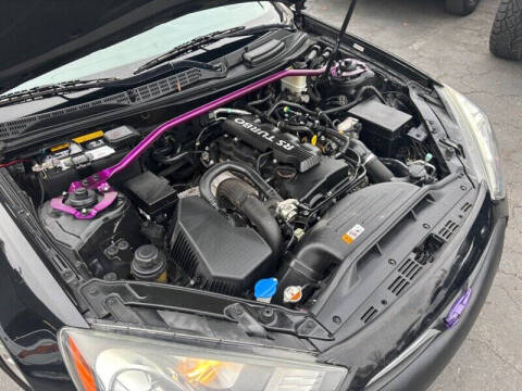 2013 Hyundai Genesis Coupe 2.0T Premium