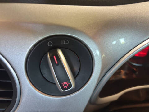 2012 Volkswagen Beetle