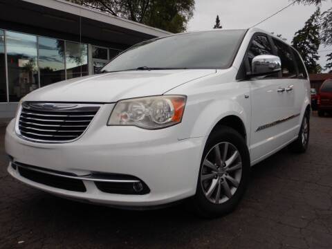 2014 Chrysler Town and Country for sale at Car Luxe Motors in Crest Hill IL