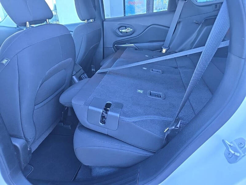 2021 Jeep Cherokee Latitude