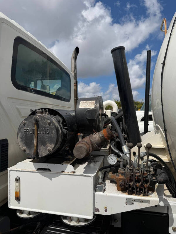 2011 International WorkStar 7500