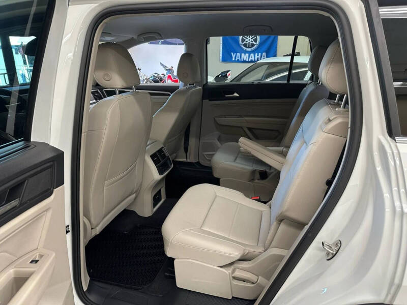 2022 Volkswagen Atlas SE