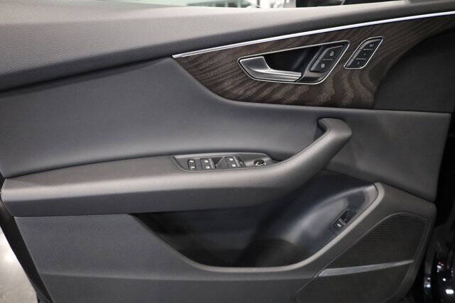 2021 Audi Q8 quattro Prestige 55 TFSI