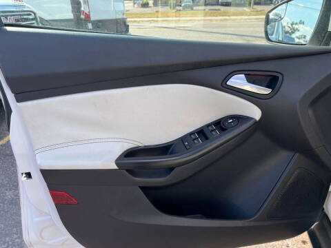 2012 Ford Focus Titanium