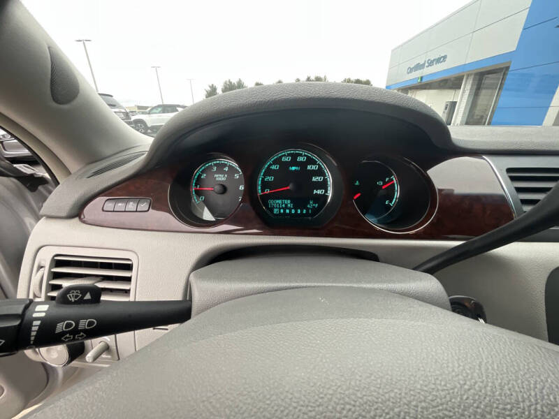 2011 Buick Lucerne CXL