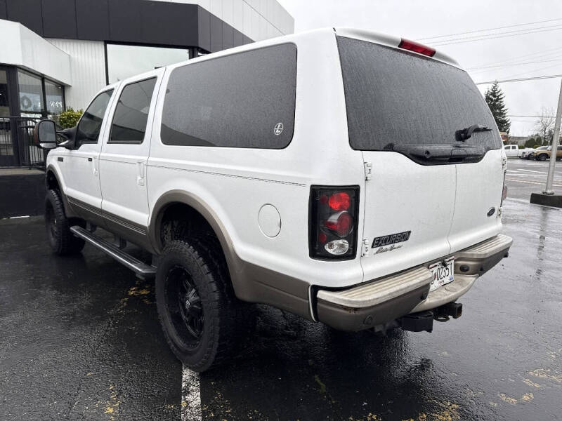 2005 Ford Excursion Eddie Bauer