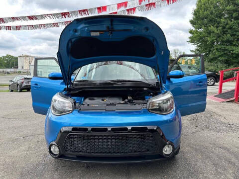2016 Kia Soul +