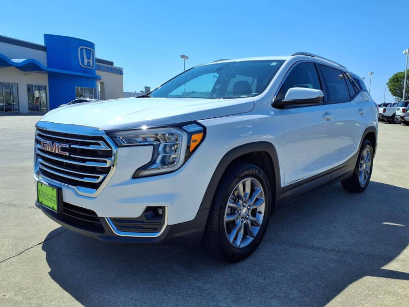 2024 GMC Terrain SLT