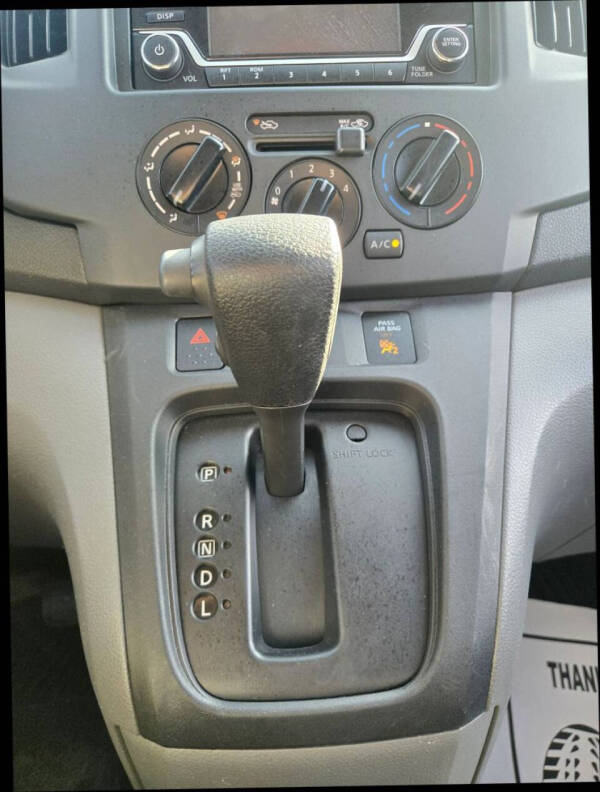 2018 Nissan NV200 SV