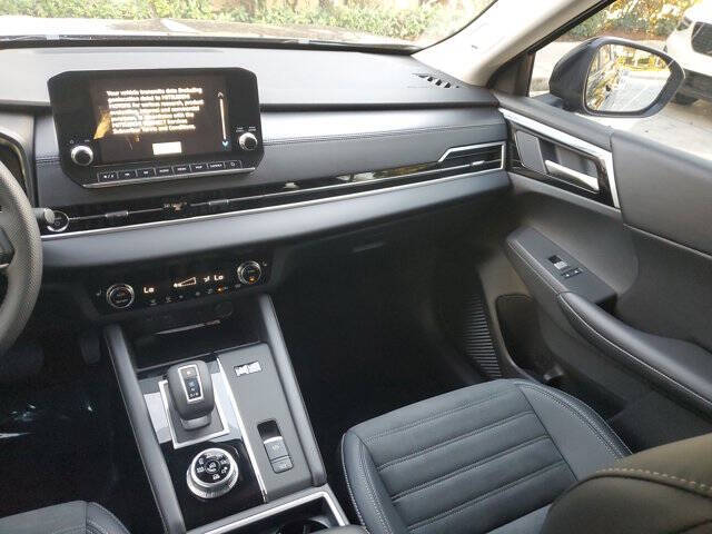 2025 Mitsubishi Outlander PHEV SE