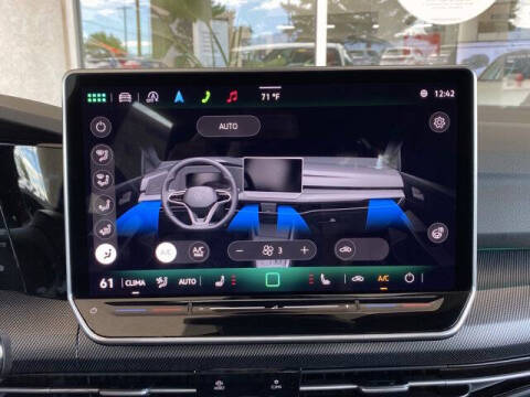 2025 Volkswagen Golf GTI SE