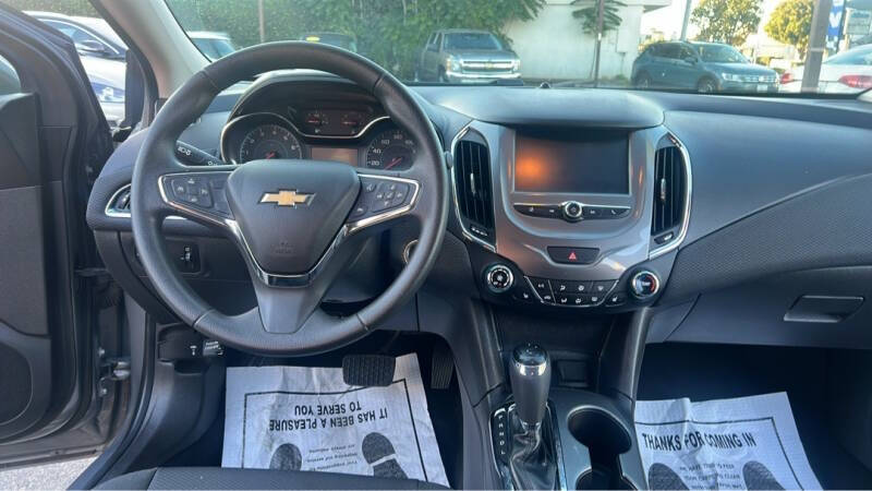 2018 Chevrolet Cruze LT Auto
