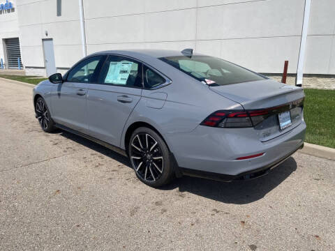 2025 Honda Accord Hybrid Touring