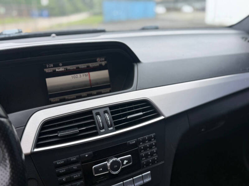 2013 Mercedes-Benz C-Class C 300 Luxury 4MATIC