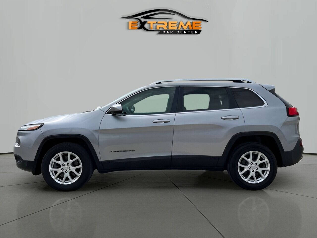 2015 Jeep Cherokee for sale at Extreme Car Center in Detroit, MI