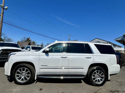 2017 GMC Yukon Denali