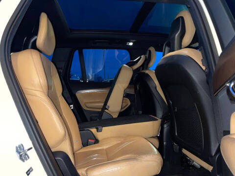 2018 Volvo XC90 T8 eAWD Inscription