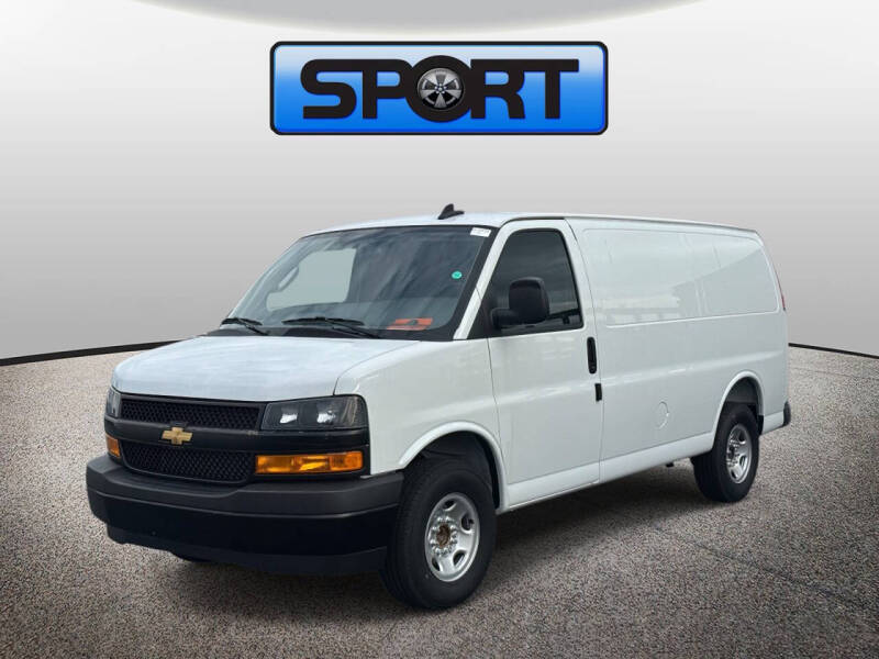 2025 Chevrolet Express 2500