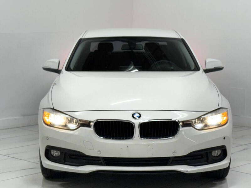 2017 BMW 3 Series 320i