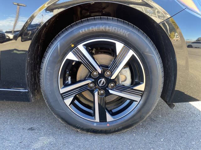 2024 Nissan Sentra SV