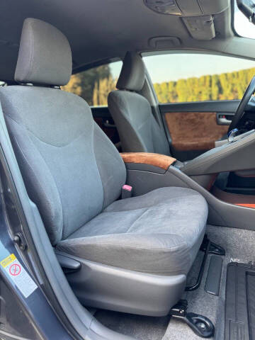 2010 Toyota Prius II