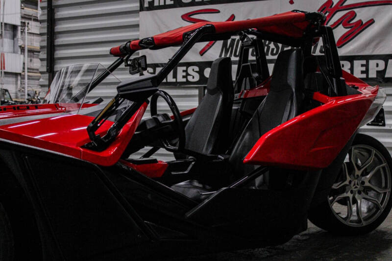2021 Polaris Slingshot SL