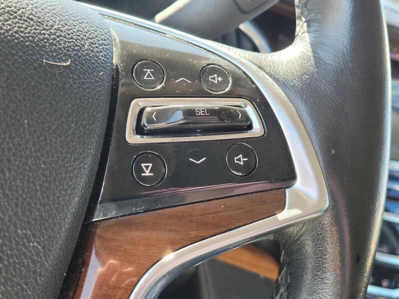 2017 Cadillac Escalade Luxury