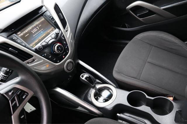 2016 Hyundai Veloster