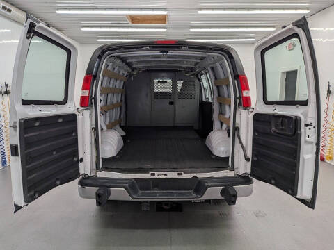 2021 GMC Savana 2500