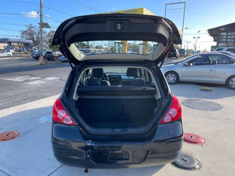 2008 Nissan Versa 1.8 S