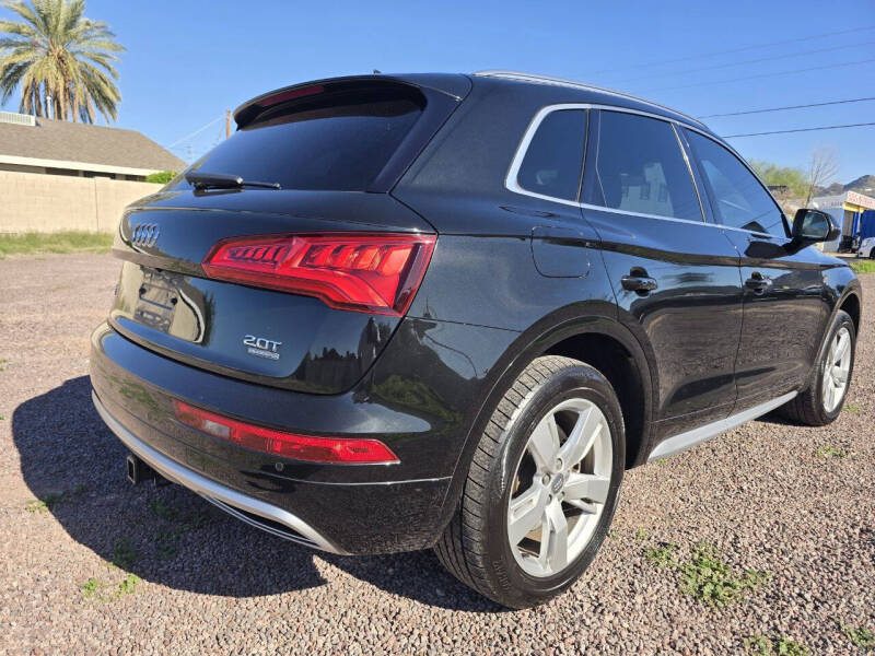 2018 Audi Q5 2.0T quattro Premium Plus