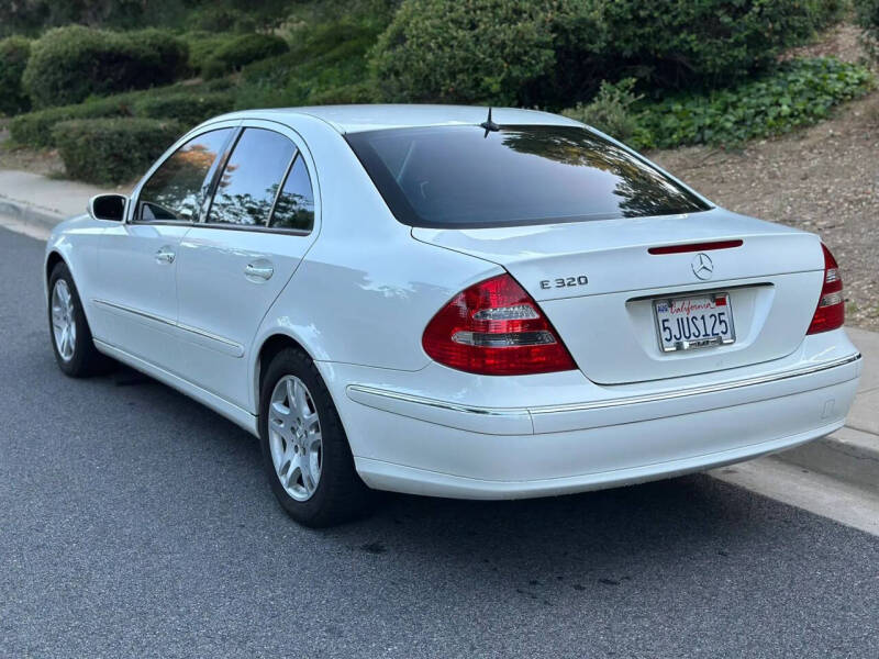 2005 Mercedes-Benz E-Class E 320